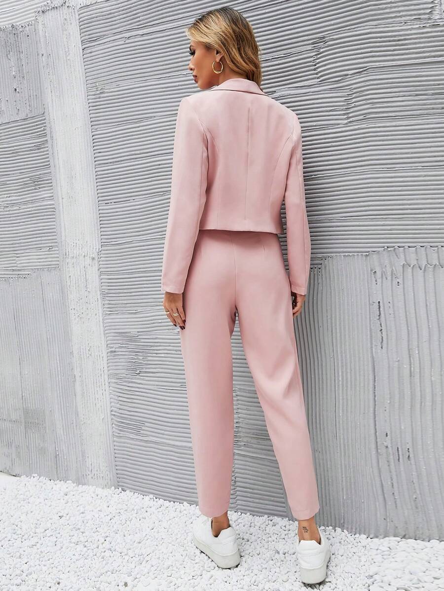 Conjunto Feminino Calça e Blazer Com Bolsos Frontais Plissados