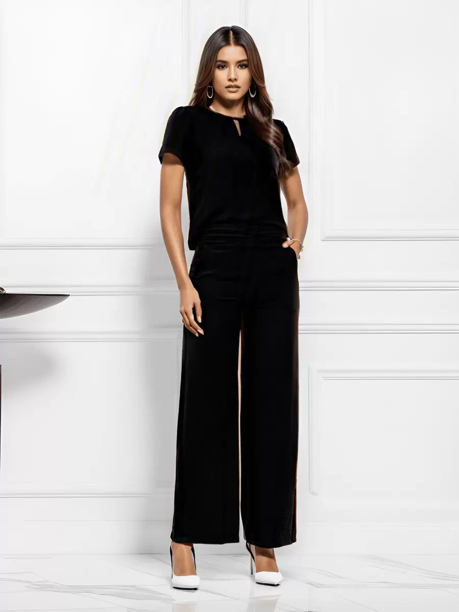 Conjunto Belala Blusa de Manga Curta e Calça Reta com Pregas