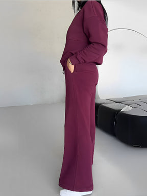 Conjunto Bruna Feminino com Jaqueta de Zíper e Calça Reta com Bolsos