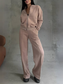 Conjunto Bruna Feminino com Jaqueta de Zíper e Calça Reta com Bolsos